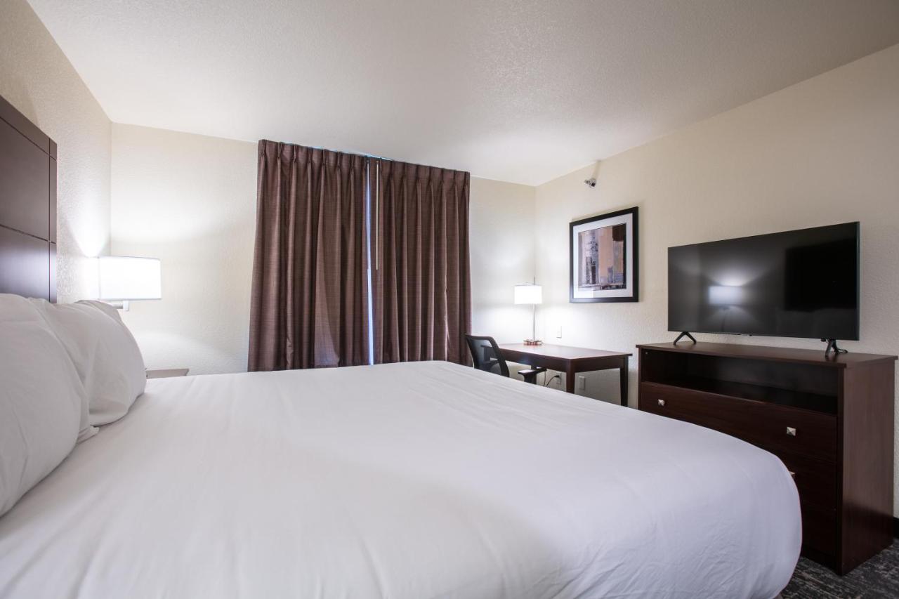 Cobblestone Inn & Suites - Pine Bluffs Extérieur photo