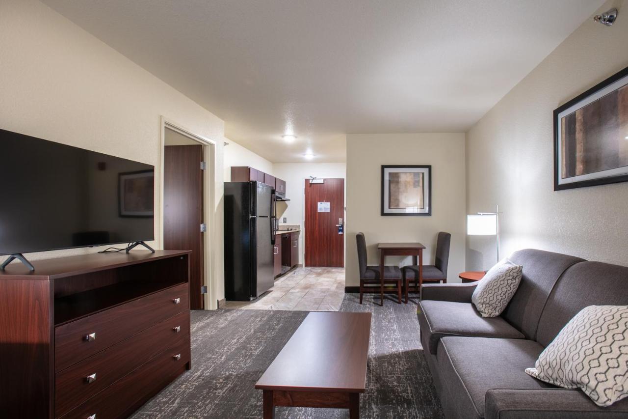 Cobblestone Inn & Suites - Pine Bluffs Extérieur photo