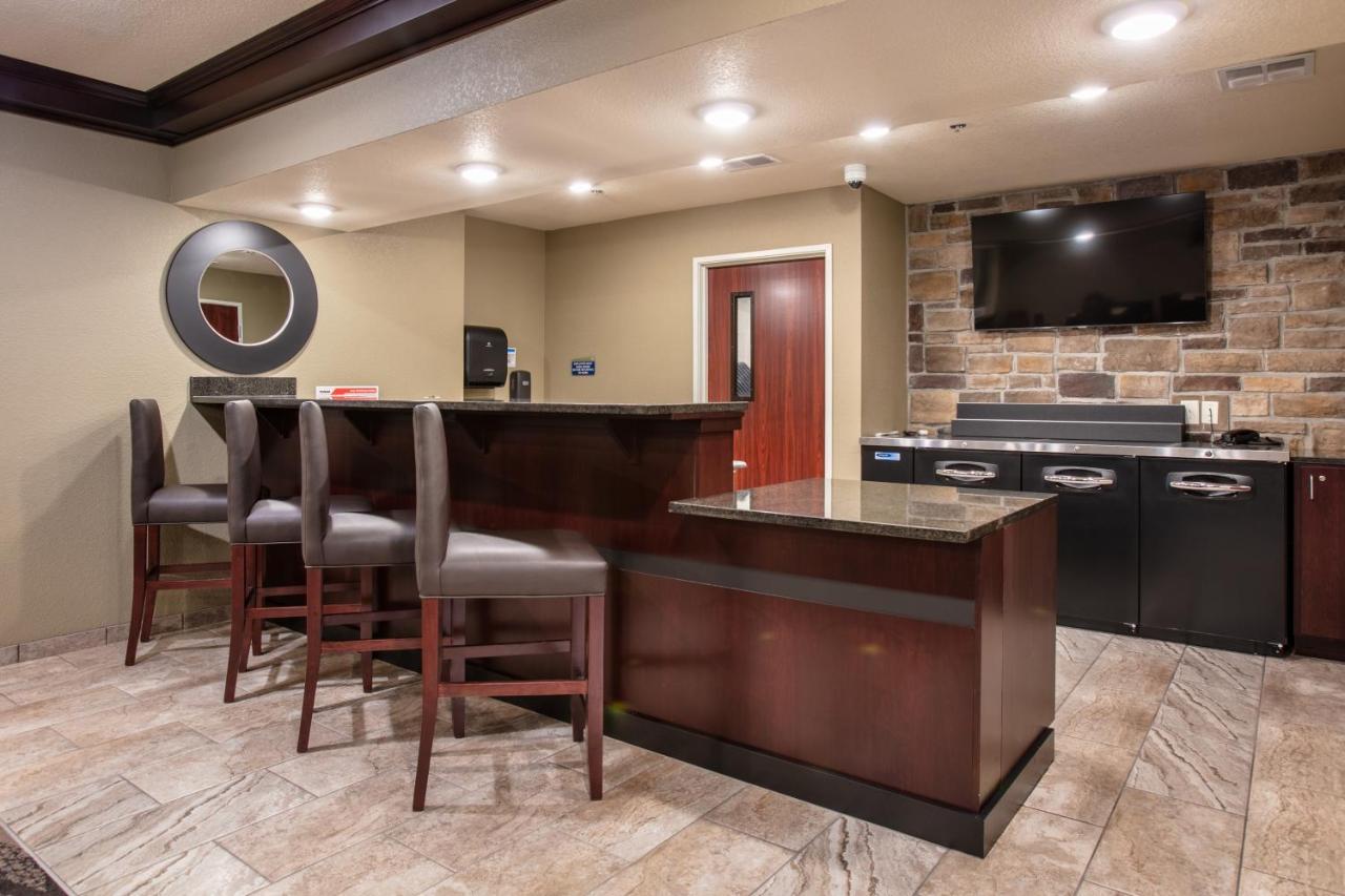 Cobblestone Inn & Suites - Pine Bluffs Extérieur photo