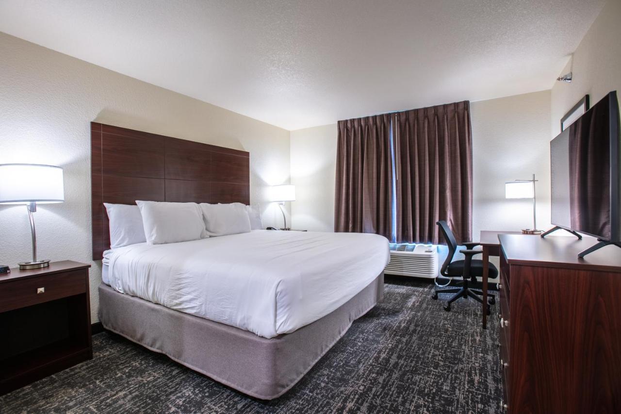 Cobblestone Inn & Suites - Pine Bluffs Extérieur photo