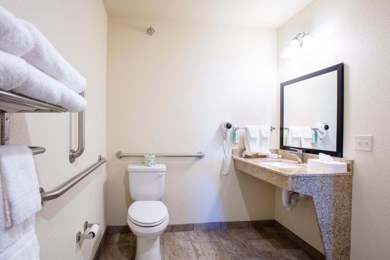 Cobblestone Inn & Suites - Pine Bluffs Extérieur photo