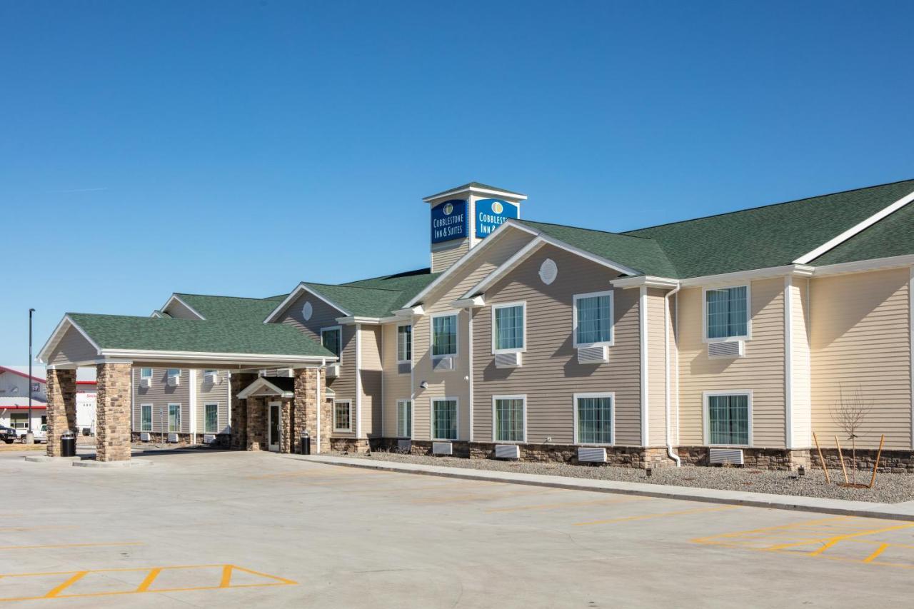 Cobblestone Inn & Suites - Pine Bluffs Extérieur photo